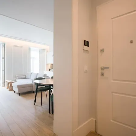 Luxury Center Apartment *